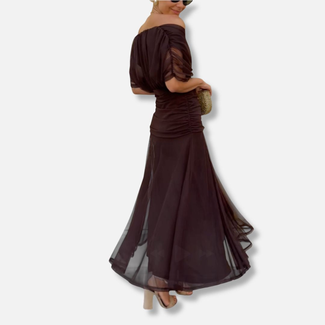 Luna | Elegant Dress With V-Neckline