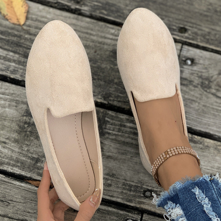 Luna | Pointed Toe Flats