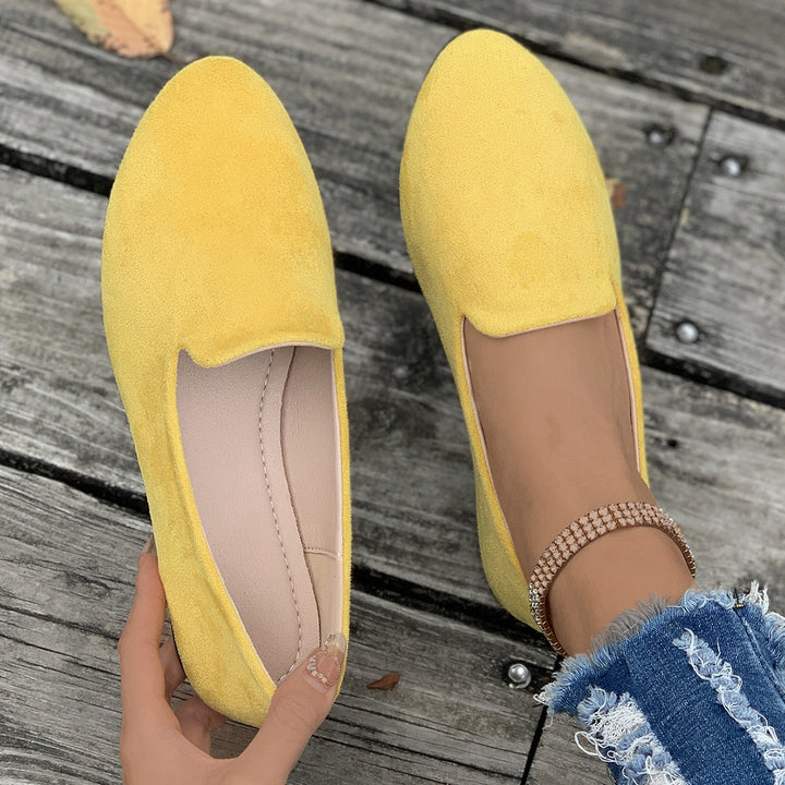 Luna | Pointed Toe Flats