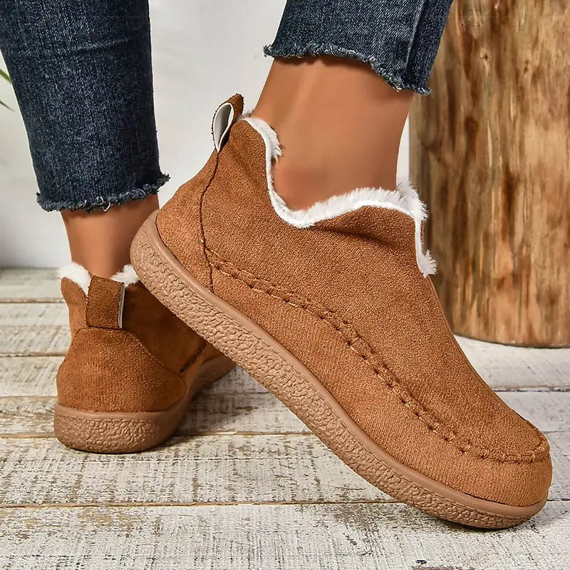 Elena | Cozy Ankle Boot